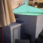 Petit Village דירה *