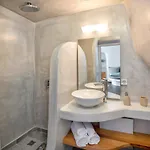 Petit Village Appartement Fira (Santorini)