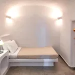 Petit Village Appartement Fira (Santorini)